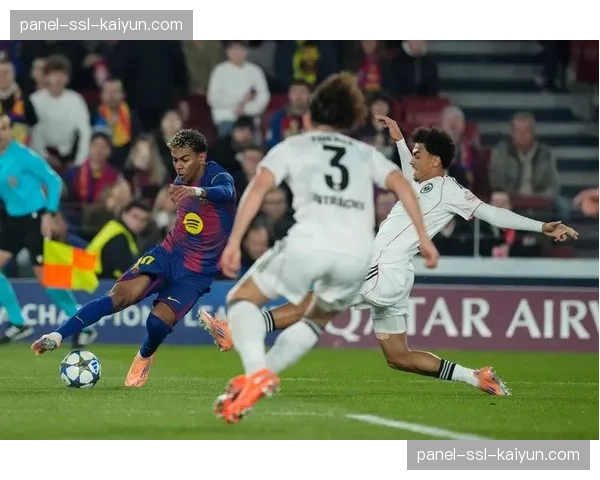 法兰克福主帅赛后承认，球队在区域与盯人转换时出现沟通失误导致失球